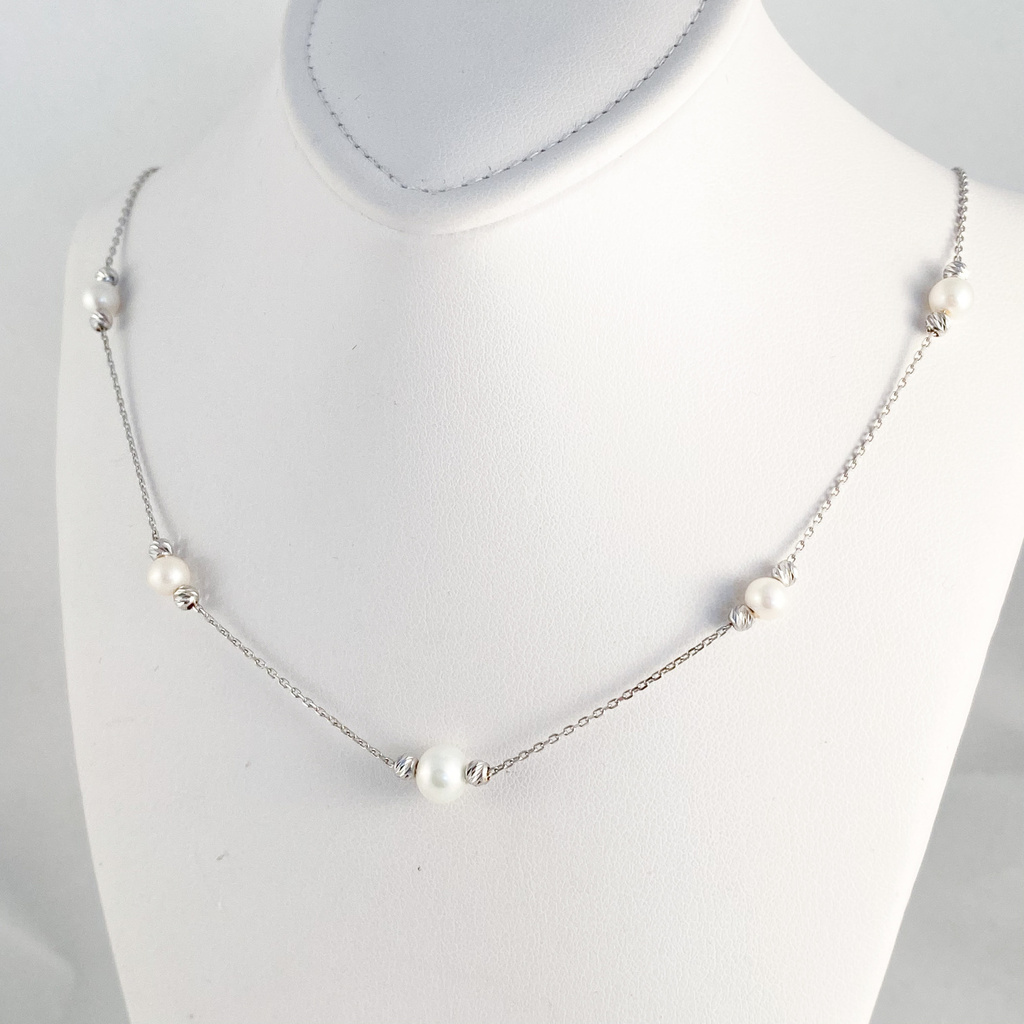 Bílé zlato náhrdelník s perlami a kuličkami 42-45cm